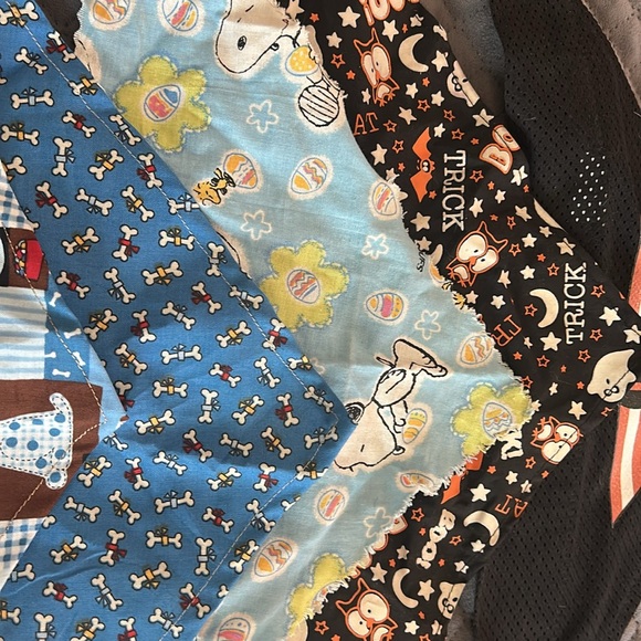 Colorful Dog Bandanas Set - Picture 4 of 5